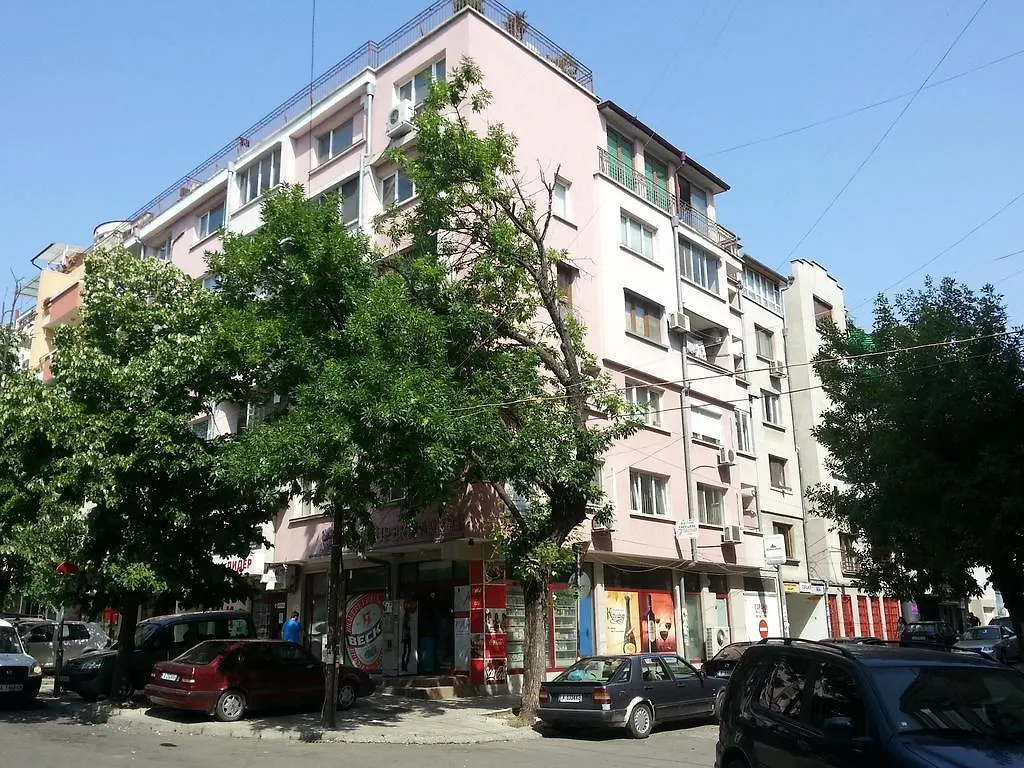Studio Zora Burgaz
